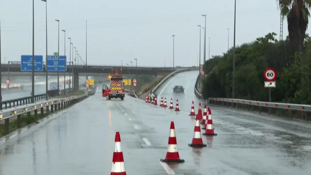 Impacto de la DANA Alice en el Transporte Ferroviario entre Valencia y Barcelona