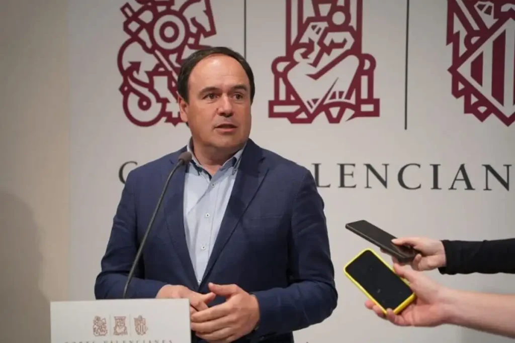 Juanfran Pérez Llorca: El Nuevo Horizonte del PPCV en la Generalitat Valenciana
