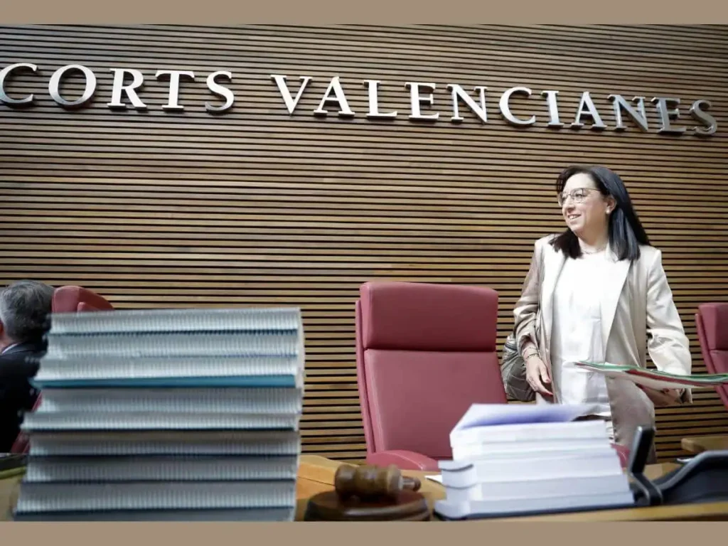 Tensión Política en Les Corts: La Controversia que Sacudió el Debate Valenciano
